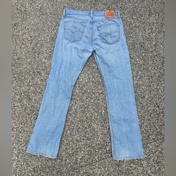 Distressed Levi’s 527 34x34 Jeans - Picture 3 of 8